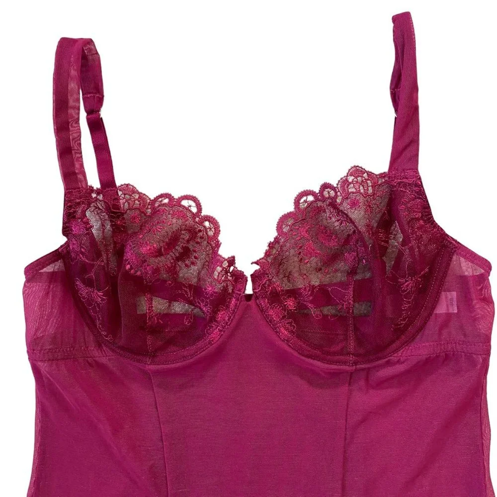 Victoria's Secret lingerie cranberry 34B underwire adjustable back and straps - Picture 3 of 13